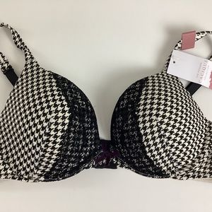 Cacique Nylon Boost Plunge Wire Bra Sizes 36A Dual B &W Lift Lace NWT New